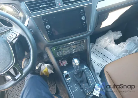 2018 Volkswagen Tiguan 2.0T Se/2.0T Sel z USA, uszkodzony, nr VIN 3VV3B7AX7JM001836